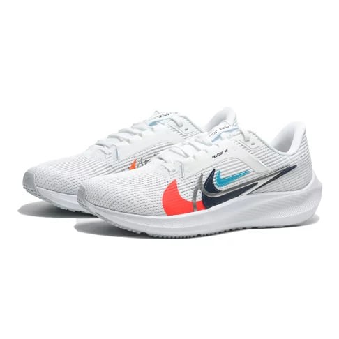 Nike sports shoes